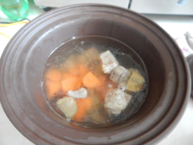 白萝卜炖牛肉步骤8