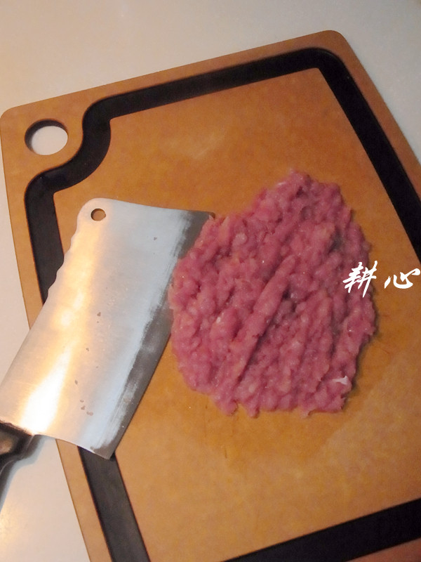 凉瓜木耳肉末汤步骤2