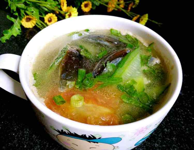 番茄黄瓜皮蛋汤步骤7