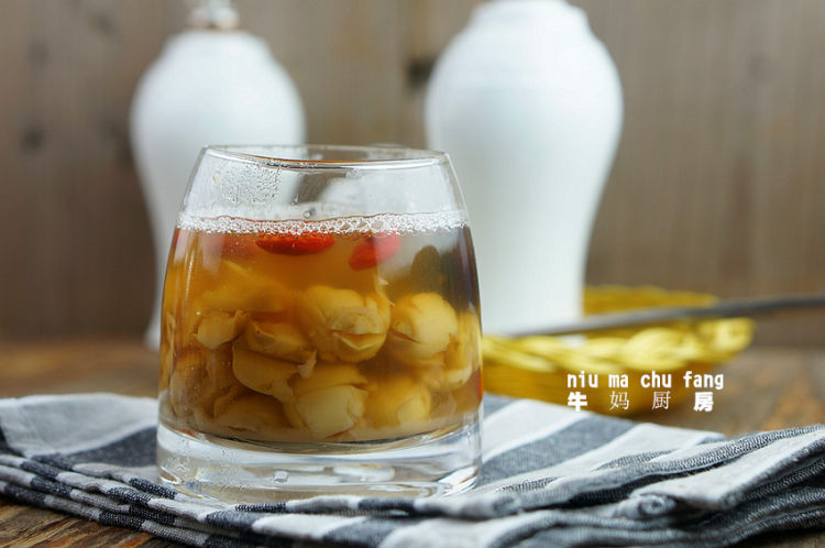 桂圆红枣莲子糖水步骤8