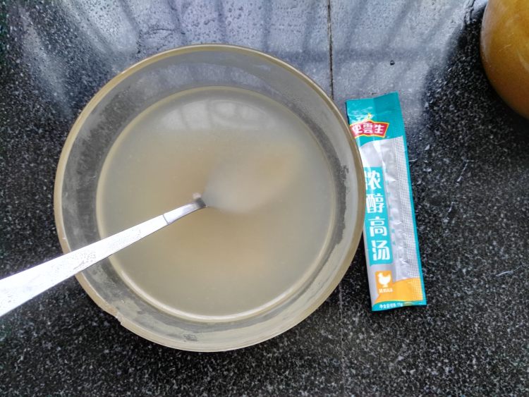 瓦罐排骨煨萝卜步骤4
