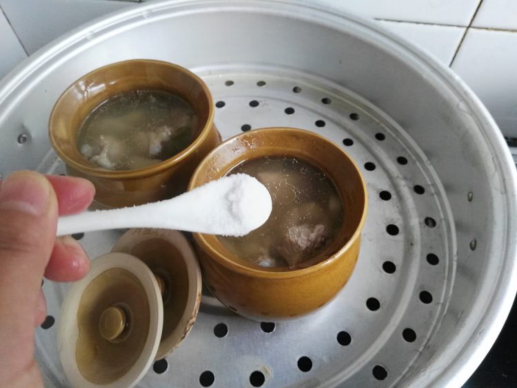 瓦罐排骨煨萝卜步骤11