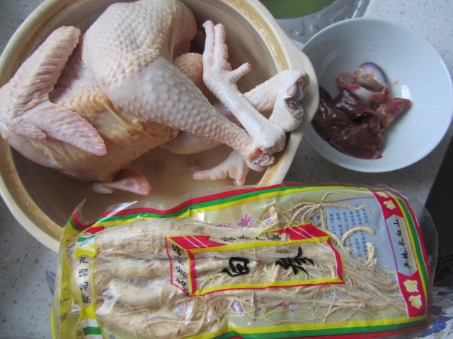 参鸡汤步骤1