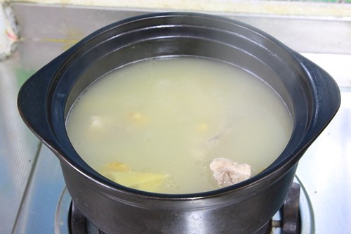 黄豆陈皮骨头汤步骤9