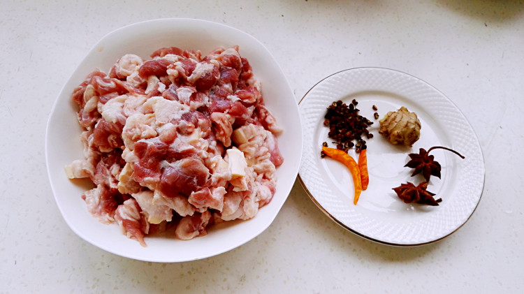砂锅炖羊肉步骤2