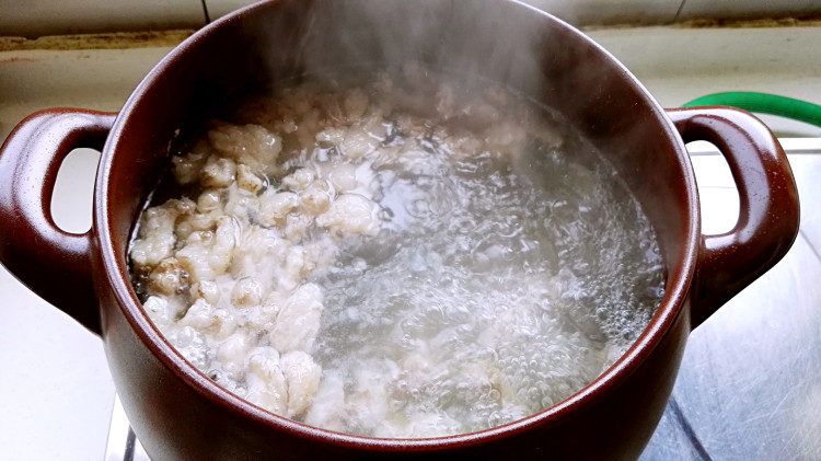 砂锅炖羊肉步骤5