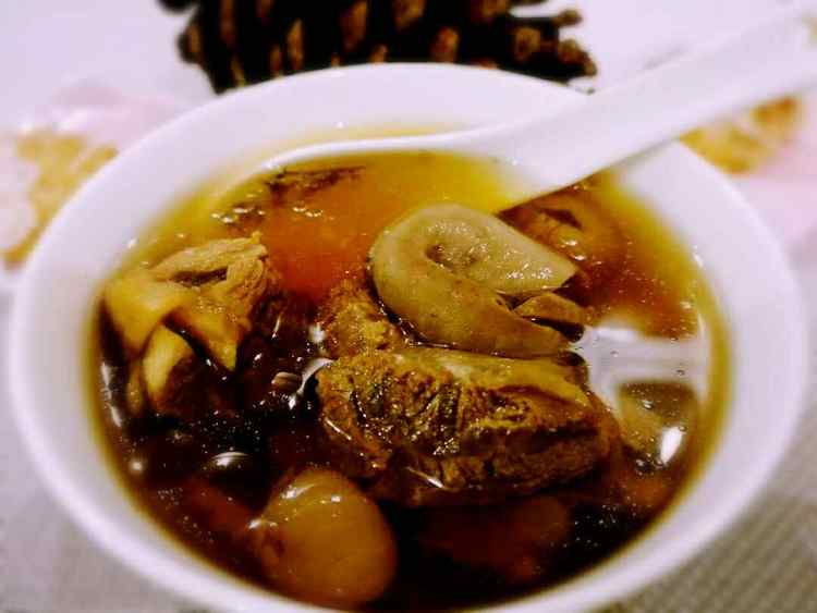 鹿茸红参炖羊肉步骤9