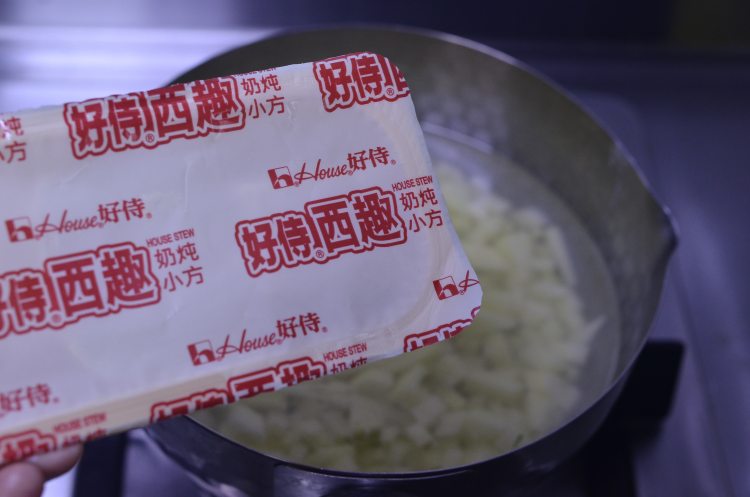 全世界最简单的土豆浓步骤4