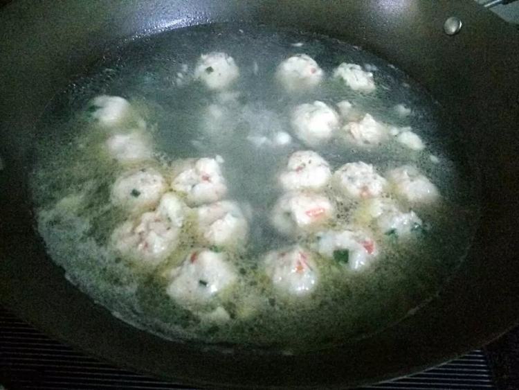 鸡肉丸子汤步骤11