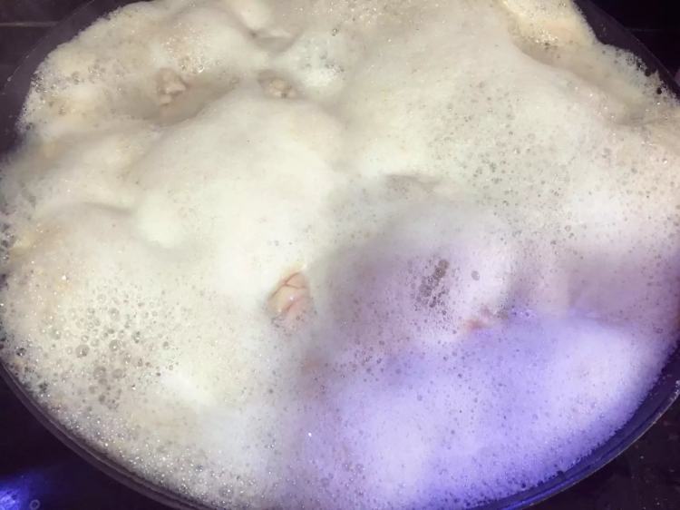 南北杏猪肺汤步骤3