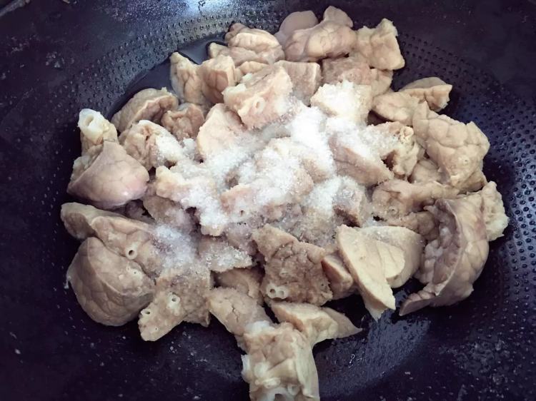 南北杏猪肺汤步骤5