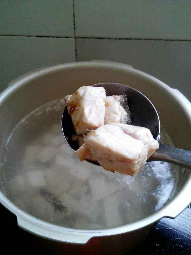 豆腐鱼肉汤步骤5