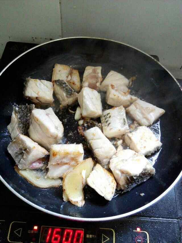 豆腐鱼肉汤步骤4
