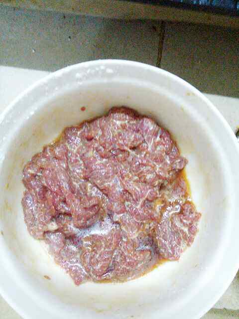 冬瓜木耳肉片汤步骤3