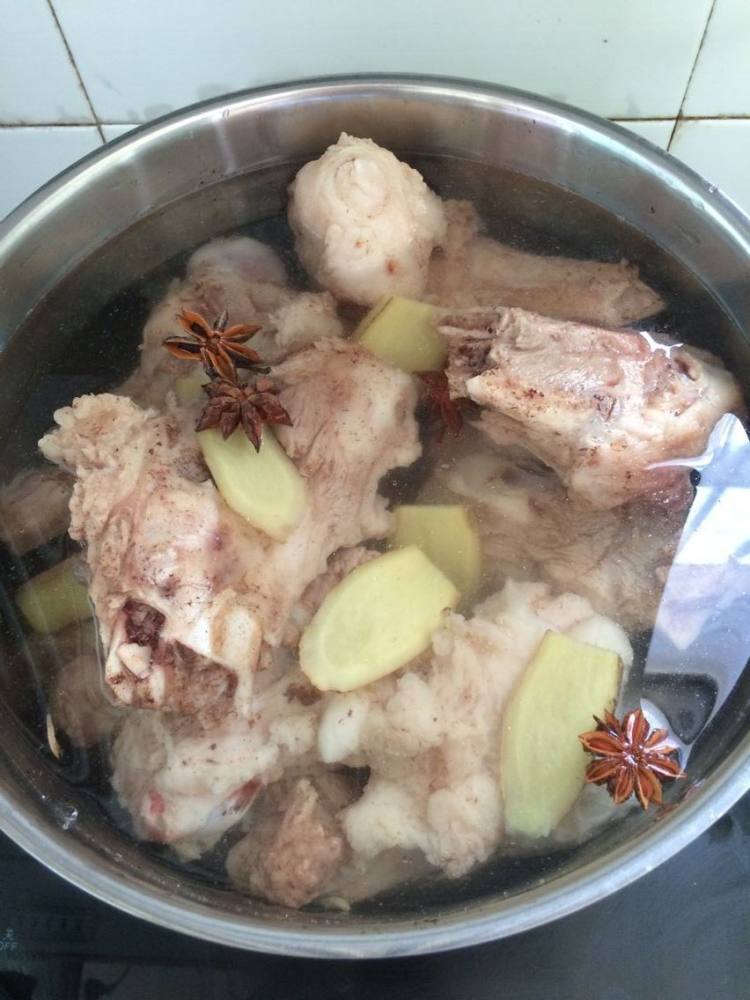 棒骨汤步骤5