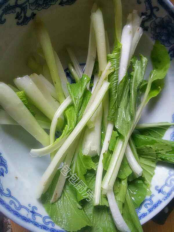 青菜肉圆汤步骤2