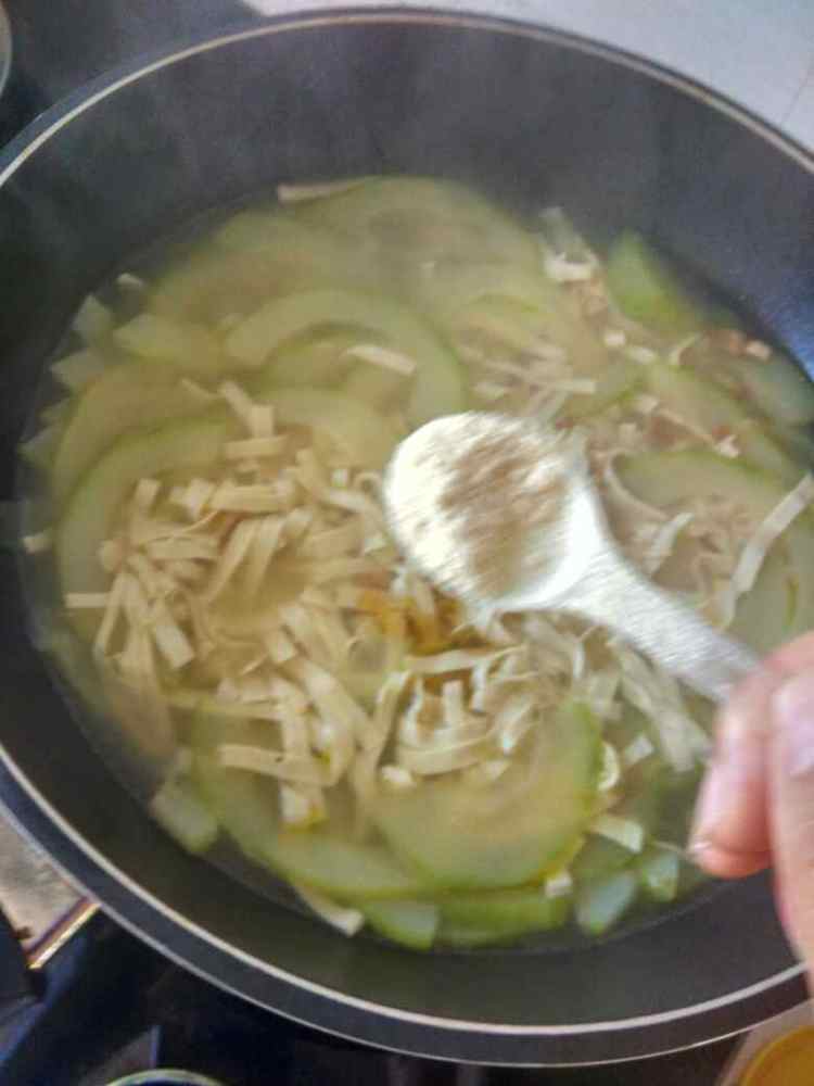 西葫芦汤步骤11