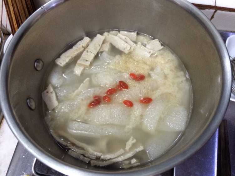 清鸡汤竹笙步骤8