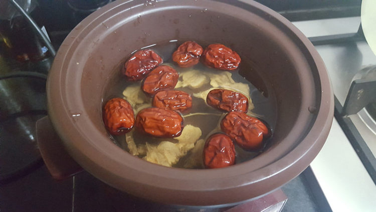 玛卡红枣汤步骤3