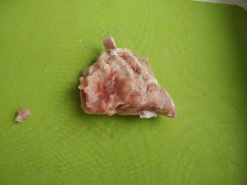 冬瓜瓤羊骨汤步骤3