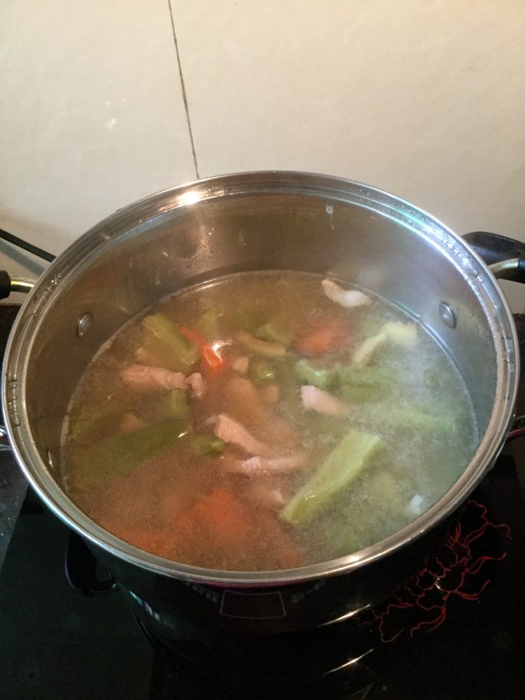 苦瓜瘦肉汤步骤6