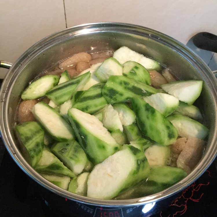 丝瓜竹笙浸肉丸步骤12