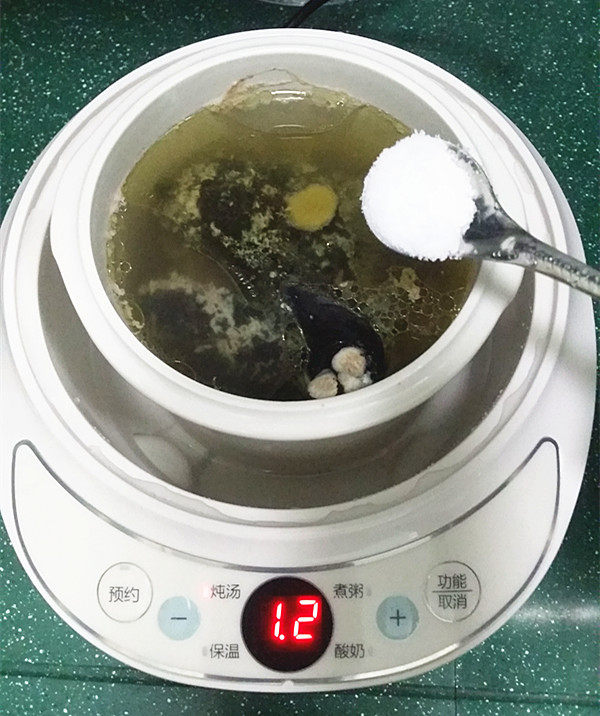 乌骨鸡汤步骤9