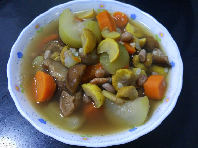 节瓜养颜汤步骤6