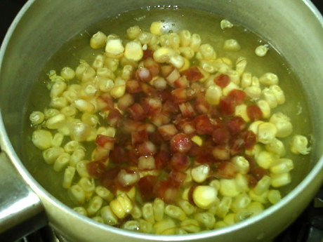 腊肠玉米浓汤步骤8