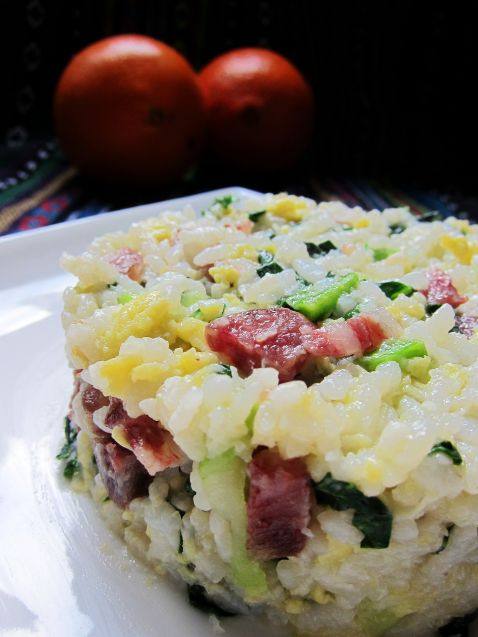 青菜腊肠炒饭步骤6