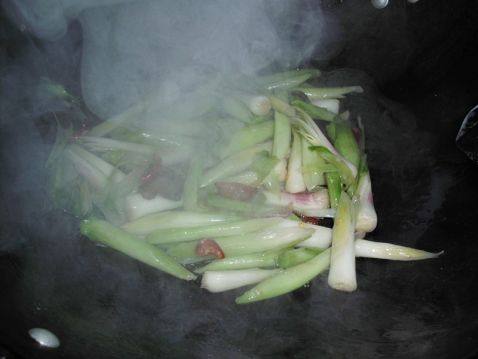 酱肉煲仔饭步骤4