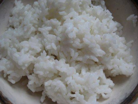 紫菜饭团步骤1