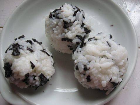 紫菜饭团步骤4