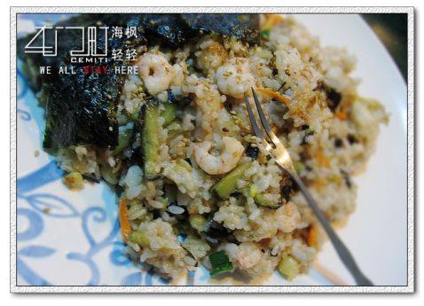 茄子虾仁炒饭步骤5