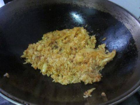 辣白菜炒饭步骤7