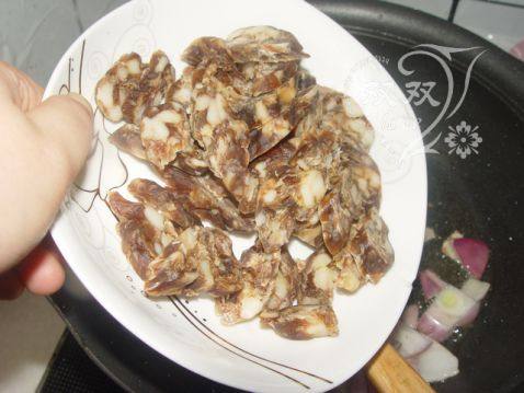 香肠豆豉焖饭步骤6