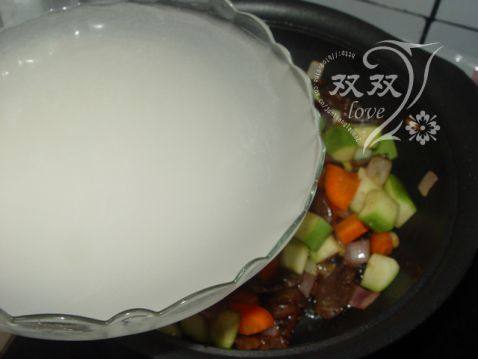 香肠豆豉焖饭步骤9