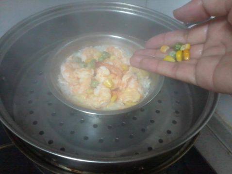 虾仁黄萝卜芝士焗饭步骤7