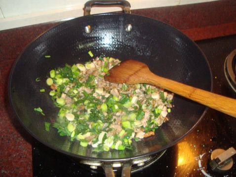 鹅肉炒饭步骤7