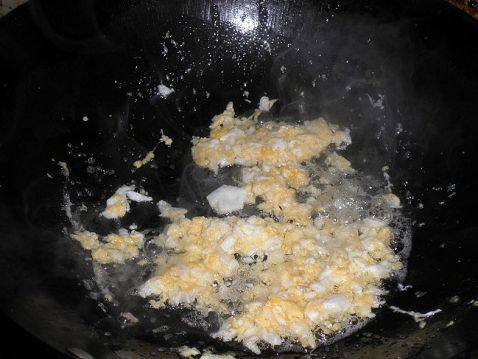 酱油炒饭步骤5