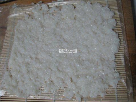 花生香肠饭卷步骤2