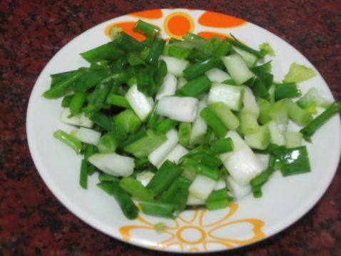 虾香菜脯蛋饭步骤2