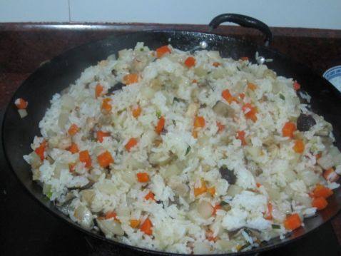 杂锦炒饭步骤9