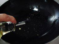 肉香炒饭步骤14