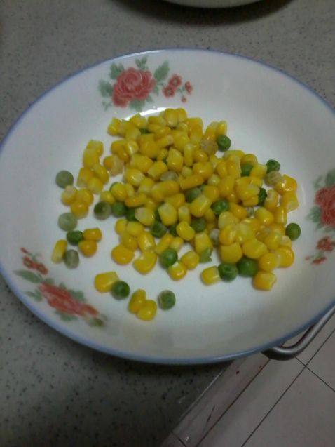 火腿黄瓜炒饭步骤2