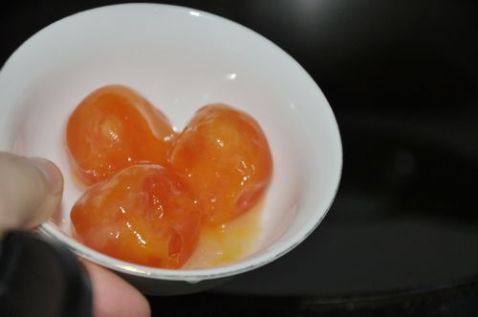 咸蛋黄炒饭步骤3
