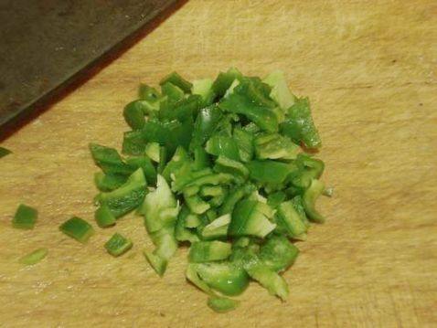 菜椒蛋炒饭步骤1