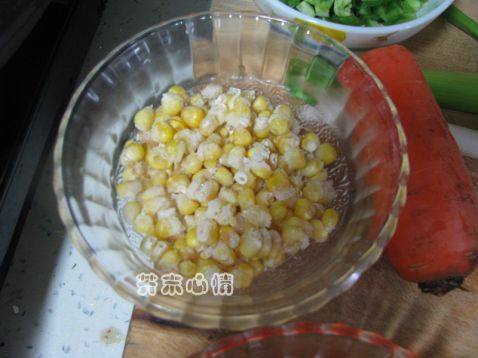 多彩炒饭步骤3