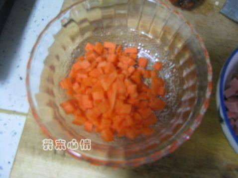 多彩炒饭步骤2