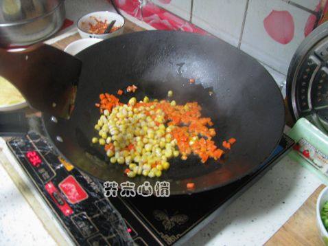 多彩炒饭步骤7
